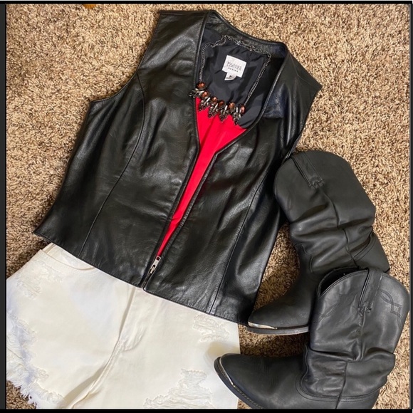 Excellent Condition Black Leather Vest. - Picture 2 of 5